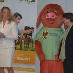 Elke Liebrich Maskottchen Schweini Marion Leuze-Mohr